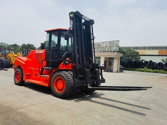 Moteur Yuchai ou CUMMINS personnalisé 15000kgs Téléchargeur lourd avec hauteur de levage de mât 3000mm
