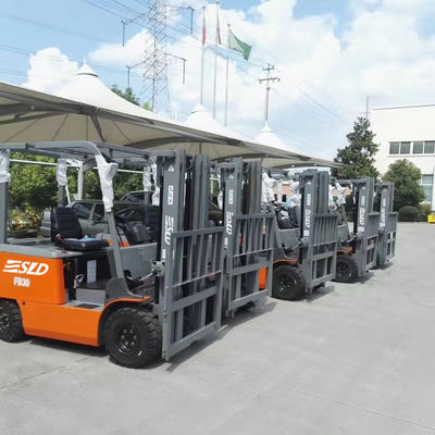 3 tonnes à quatre roues 3,5 tonnes de 6k 7k de chariot élévateur électrique