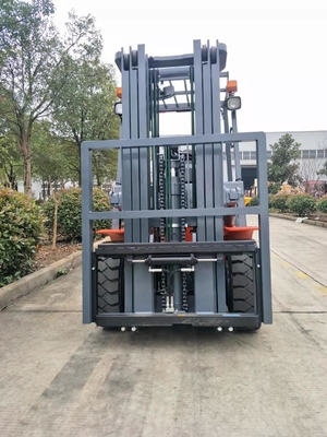 Transmission hydraulique 4800mm 3 mât libre d'étape de Ton Diesel Forklift With 3 plein