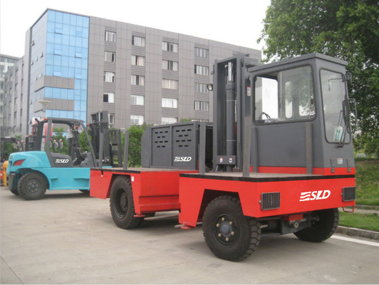 Chariot élévateur latéral de 6 tonnes avec moteur ISUZU
