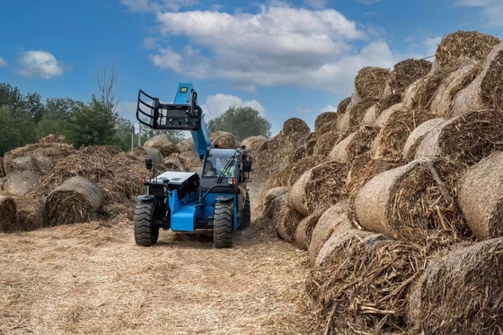 Chariot élévateur télescopique 4WD 3,5 tonnes avec pince à balles pour tas de paille et rouleau de papier