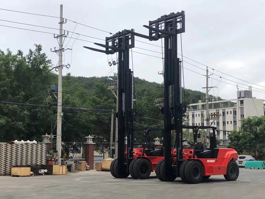 Chariot élévateur robuste de 12 tonnes avec moteur Cummins