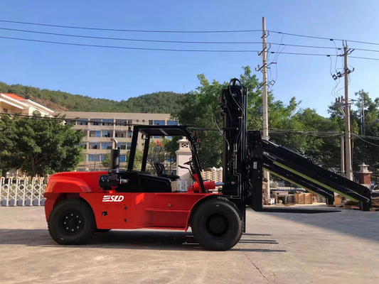 13,5 tonnes chariot élévateur de 15 tonnes avec le support de bride pour de longs objets ronds