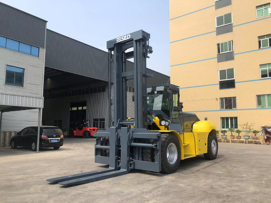 35 tonnes puissant chariot élévateur à grande capacité avec fixation de fourchette