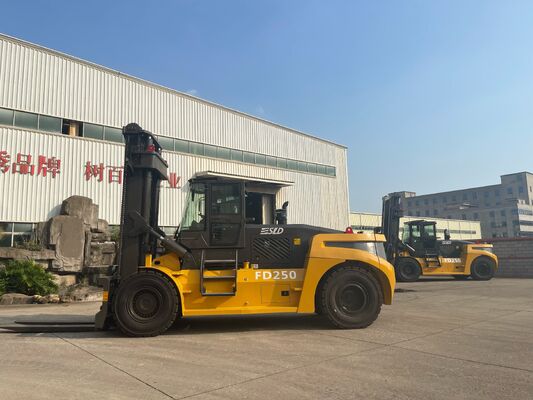 FD200 logistique résistante diesel d'entrepôt de mât du moteur 8.0g de Cummins de chariot élévateur de 20 tonnes