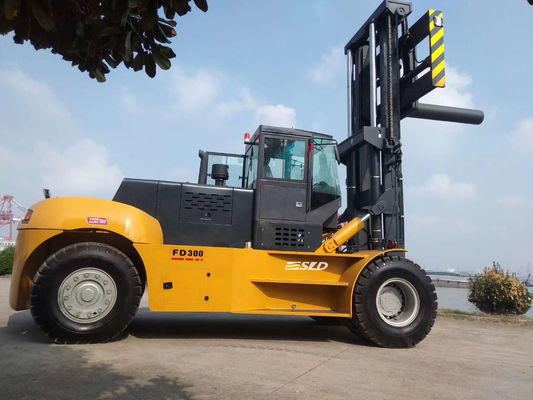 équipement géant du mât FD300 30 Ton Heavy Lift Forklift Truck de 4000mm