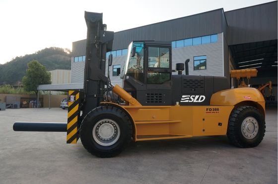 équipement géant du mât FD300 30 Ton Heavy Lift Forklift Truck de 4000mm