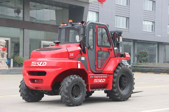 Tout le chariot élévateur de Terrian 4x4