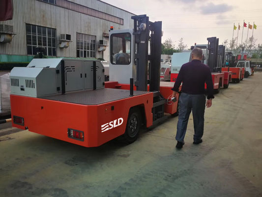 Chariots élévateurs latéraux directionnels multi de chargeur de FDS60 6t 13k