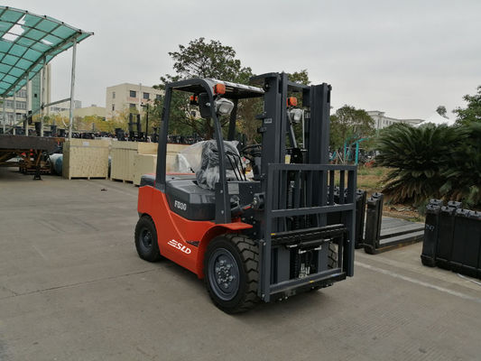 décalage diesel de 3m FD30 3000kg 3 Ton Forklift Truck With Side