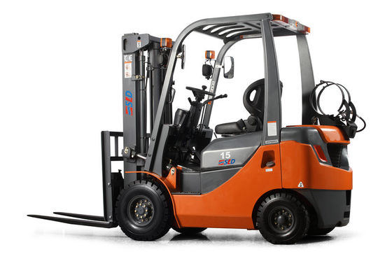 Chariot élévateur de LPG de l'essence FY18