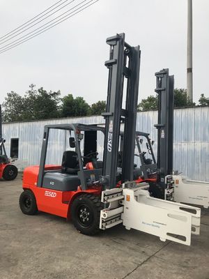 Mât 4 Ton Diesel Forklift Truck du moteur 3000mm de Mitsubishi