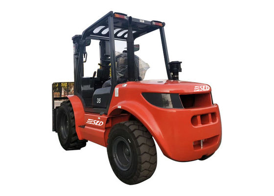 3m 8000 livres 8k 3.5T 3500kgs 4WD 4X4 tout le chariot élévateur de terrain accidenté