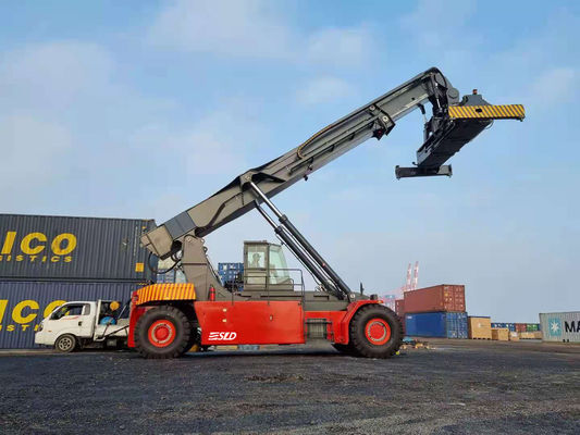 45000kg Container Reach Stacker avec ZF 5WG261 Transmission automatique