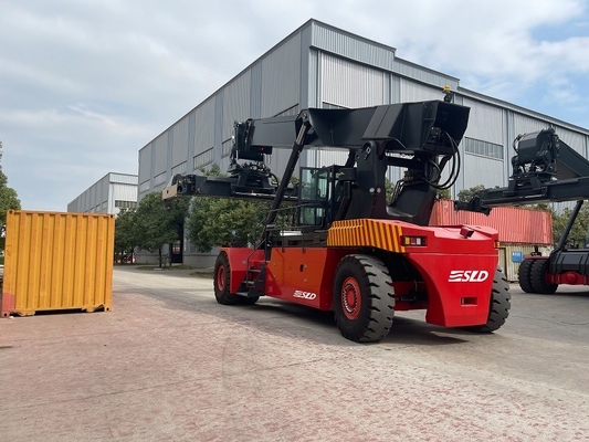 Container rouge, étalon, service de produit, poids 71400 kg