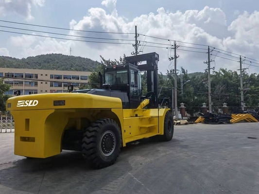 42 Ton Heavy Duty Forklift With Cummins Engine et essieu moteur de Kessler