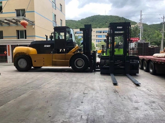25 chariot élévateur de levage de récipient d'expédition de la tonne 20ft de la tonne 30 de la tonne 28